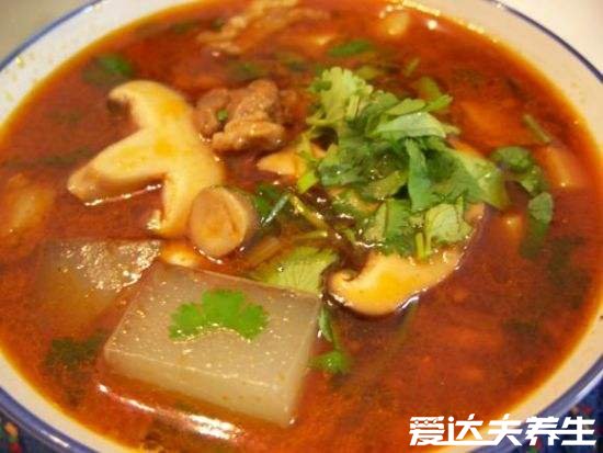 冬至吃什么傳統(tǒng)食物，北方吃餃子南方各種特色小吃饞人嘴