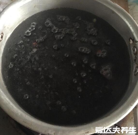 黑豆怎么吃最好，可以做成五香黑豆當(dāng)零食吃