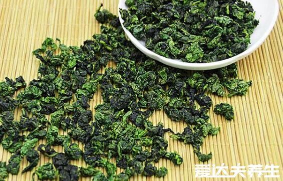 烏龍茶屬于什么茶有哪些，屬于半發(fā)酵的青茶其中鐵觀音最出名