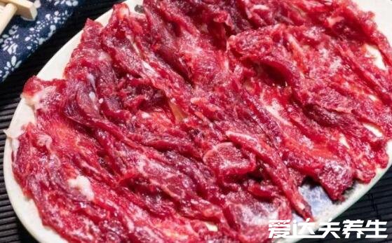 煮生牛肉的正確方法，用水泡后在焯水(附牛肉挑選方法)