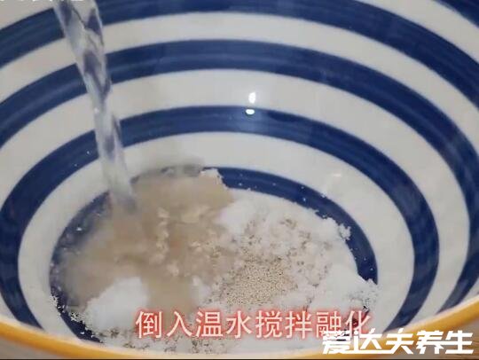 做饅頭怎么發(fā)面才松軟，酵母和面粉的比例十分中重要(附步驟圖)