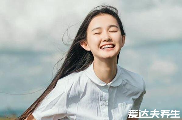 戀愛中女孩子最想要的是什么，所有選擇題都會堅(jiān)定不移的選她