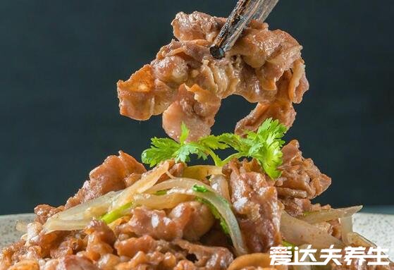 羊肉不能和什么一起吃，羊肉相克食物大全(與茶同食引起便秘)