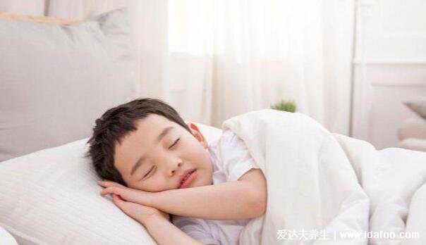 2021年1一10歲兒童身高表，快看你家孩子身高體重標(biāo)準(zhǔn)嗎