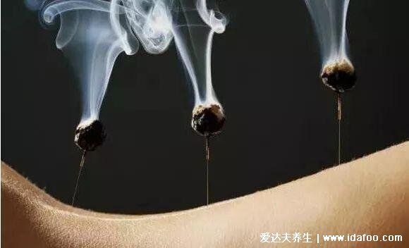 艾灸后怎么看濕氣排出，除水泡還有這四個(gè)現(xiàn)象說明在排濕(圖片)