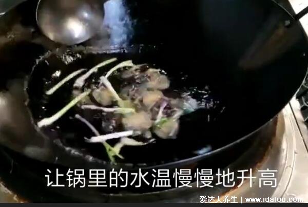 鮑魚(yú)怎么殺和清洗，黑膜和內(nèi)臟一定要處理干凈(視頻圖解)