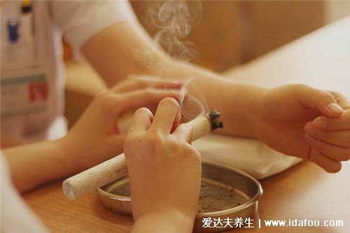 8種人千萬不能艾灸，吃的太飽或者空腹饑餓都不可以