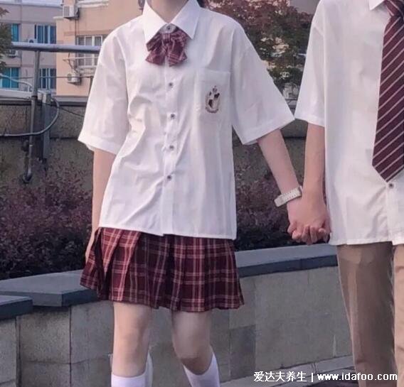 jk是啥意思是什么，jk制服是什么梗(日本女高中生的校服)