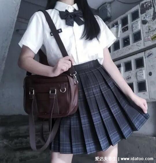 jk是啥意思是什么，jk制服是什么梗(日本女高中生的校服)