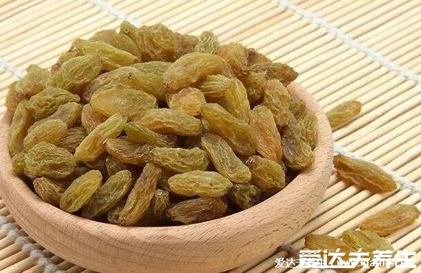 吃葡萄干需要用水清洗嗎，2個(gè)方法教你葡萄干怎么洗(水溫35℃)