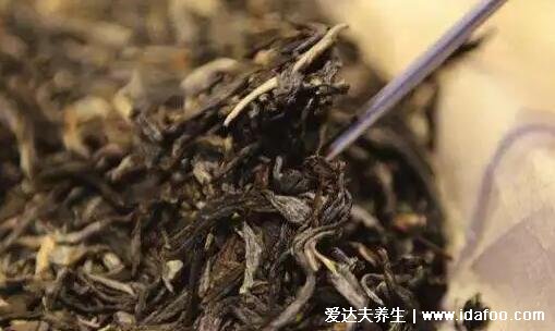 普洱茶屬于什么茶什么季節(jié)喝，存在爭議一年四季可飲用(功效不同) 