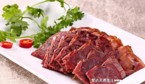 驢肉最忌諱的三種調(diào)料，茴香/醋/辣椒會(huì)使驢肉干柴味道怪異